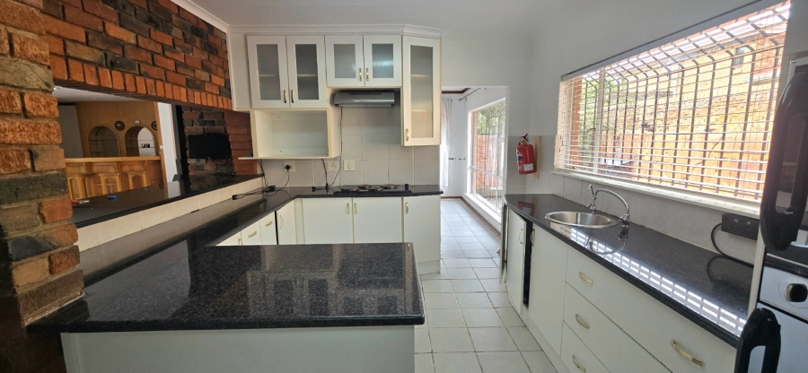 4 Bedroom Property for Sale in Pentagon Park Free State